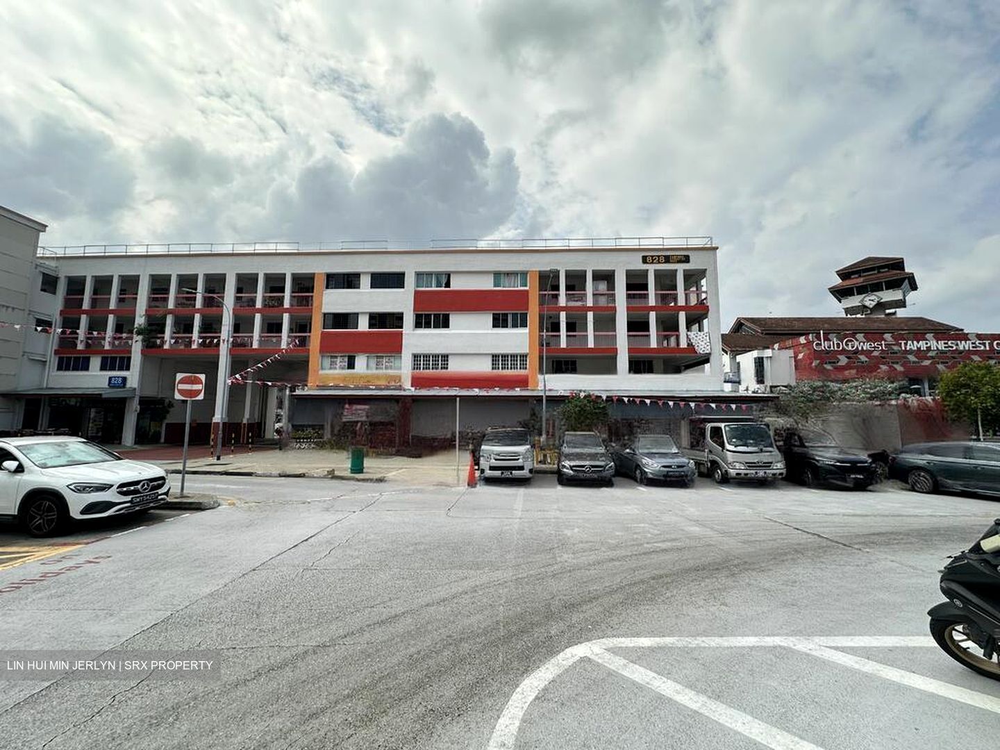 Tampines Street 81 (D18), Shop House #476869961